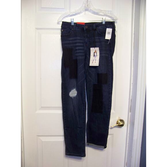 Celebrity Pink  Denim Distressed Girlfriend Jeans Size 9 - Picture 1 of 2
